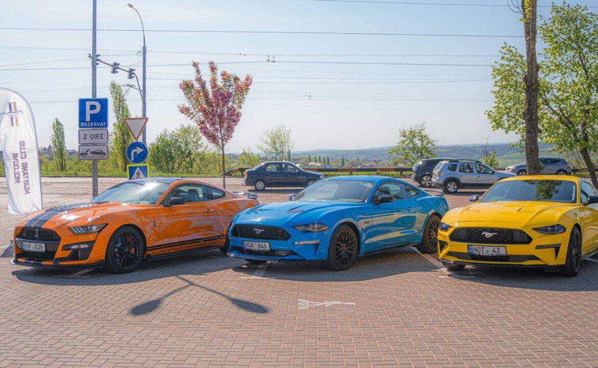 60 de ani de Ford Mustang. Cum a celebrat un club din Moldova acest eveniment special