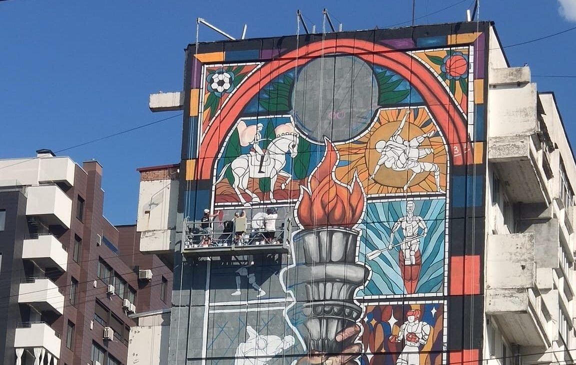 O nouă pictură murală a apărut în Chișinău. Este dedicată sportivilor noștri care vor concura la Jocurile Olimpice de la Paris
