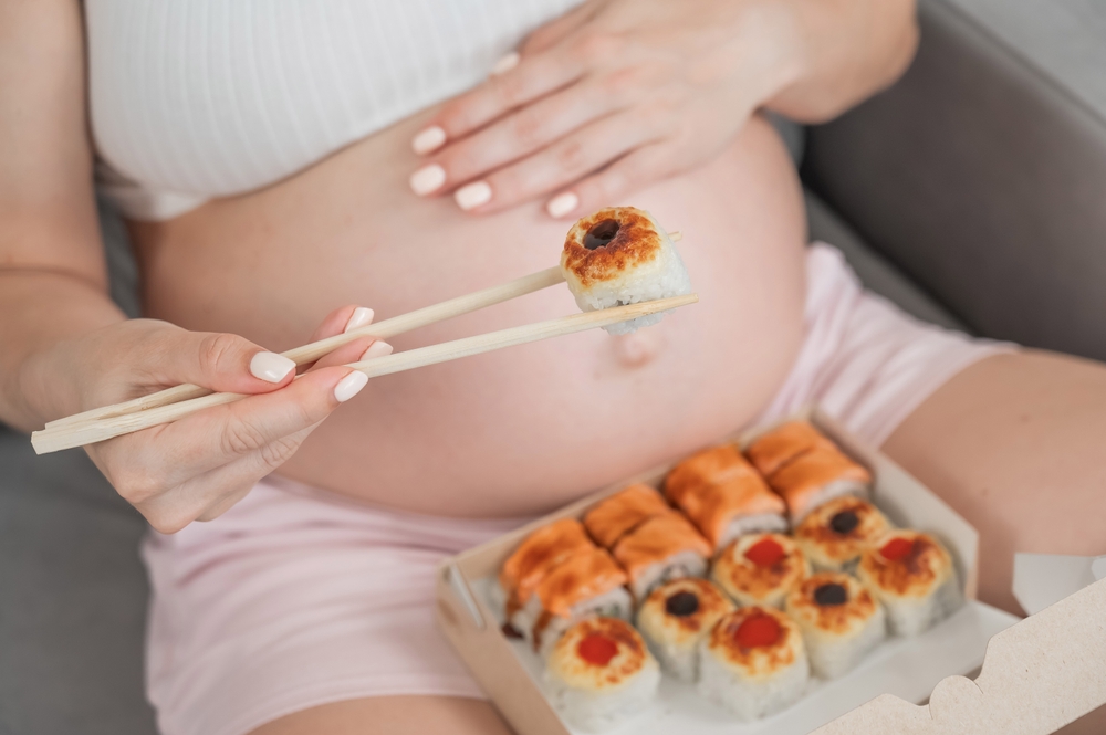 „Pot mânca sushi dacă sunt însărcinată?” Avem răspunsul!