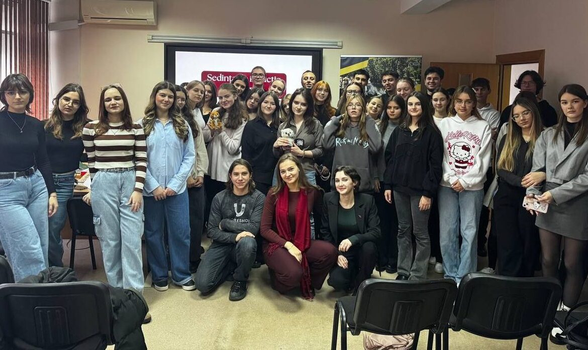 Ești tânăr(ă) și activ(ă)? Platforma Națională a Tinerilor pentru Participare Activă lansează o nouă rundă de recrutări
