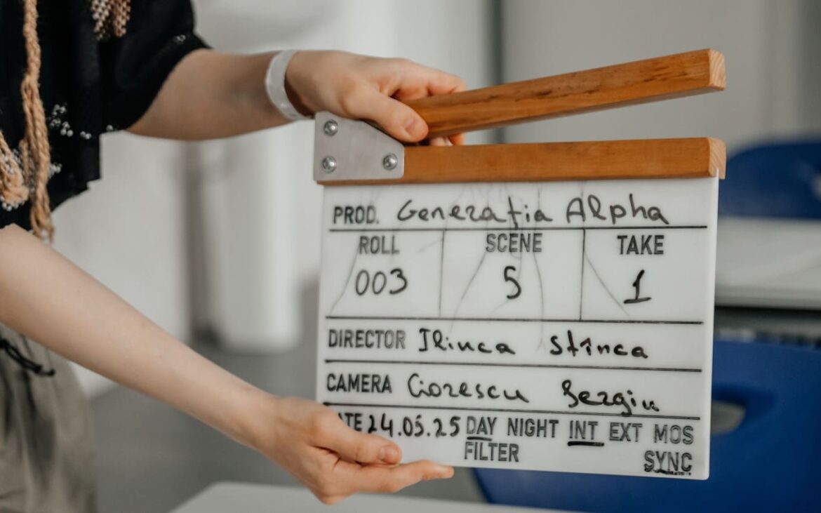 Ești tânăr(ă) cineast(ă) și ai un film pentru copii sau adolescenți? Îl poți înscrie la un festival internațional din Singapore