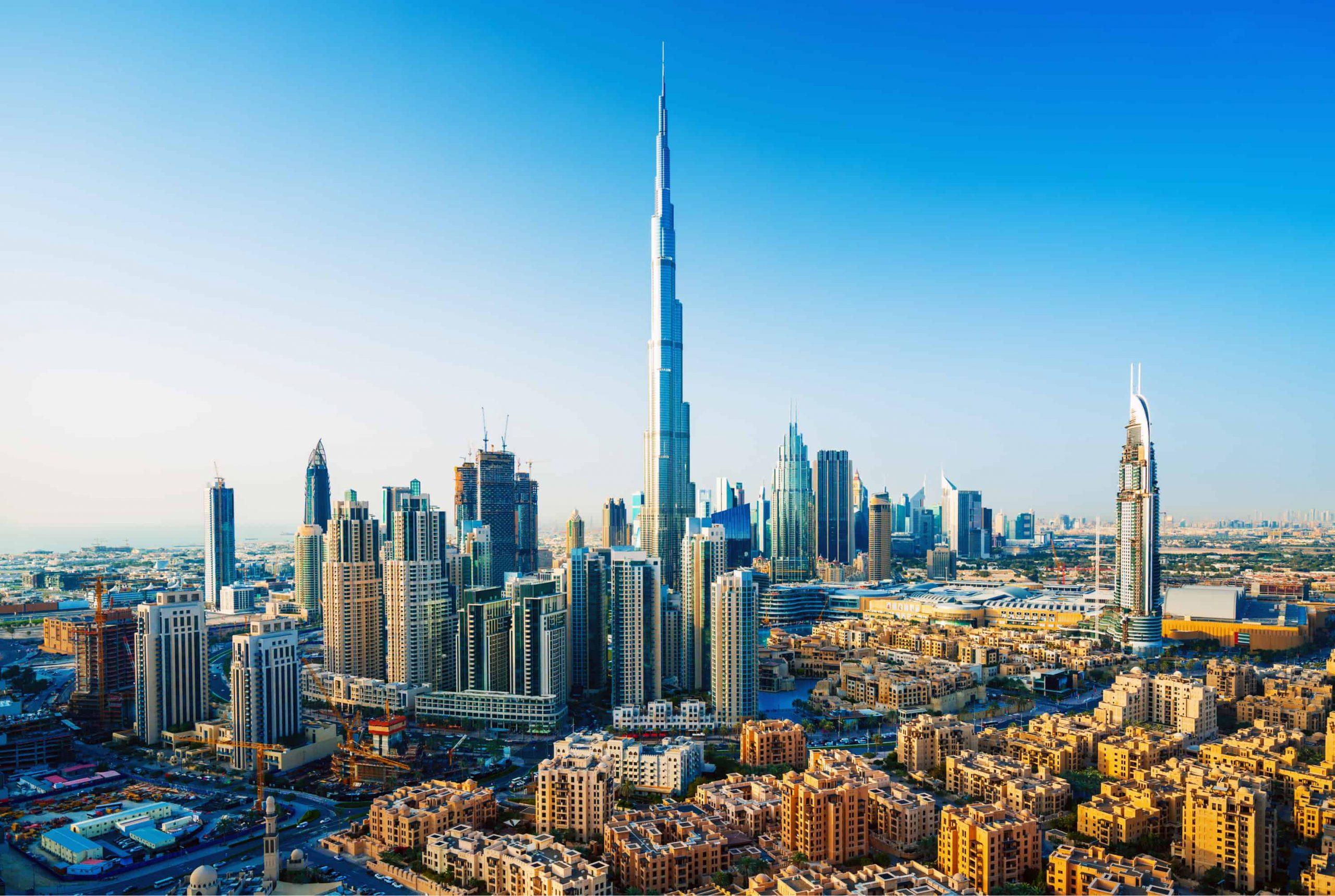 emiratele-arabe-unite-turisti-dubai-iulie-2020-scaled-1.jpg