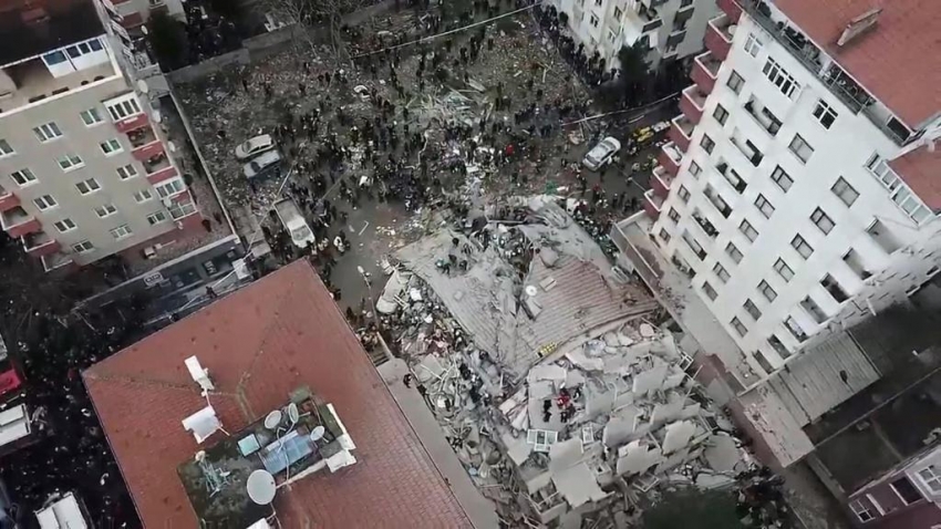 Președintele Turciei a anunțat impunerea stării de urgență pentru trei luni în regiunile afectate de cutremur