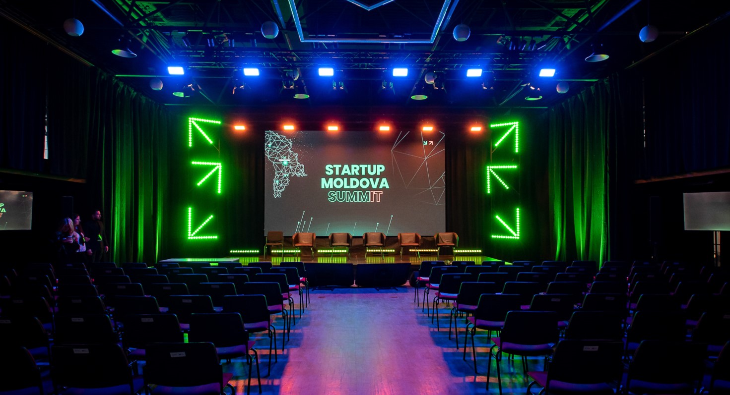 start-up-moldova-summit.jpg