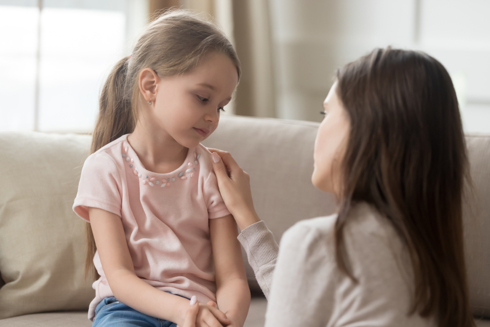 Cum îi spui unui copil că ai cancer: sfatul psihologului
