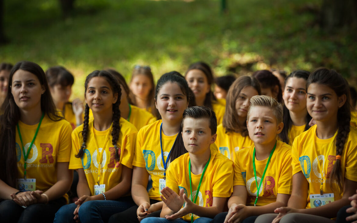 Programul „DOR” revine cu o nouă ediție! Tinerii din Moldova, cât și cei din diasporă sunt invitați să descopere tradițiile naționale