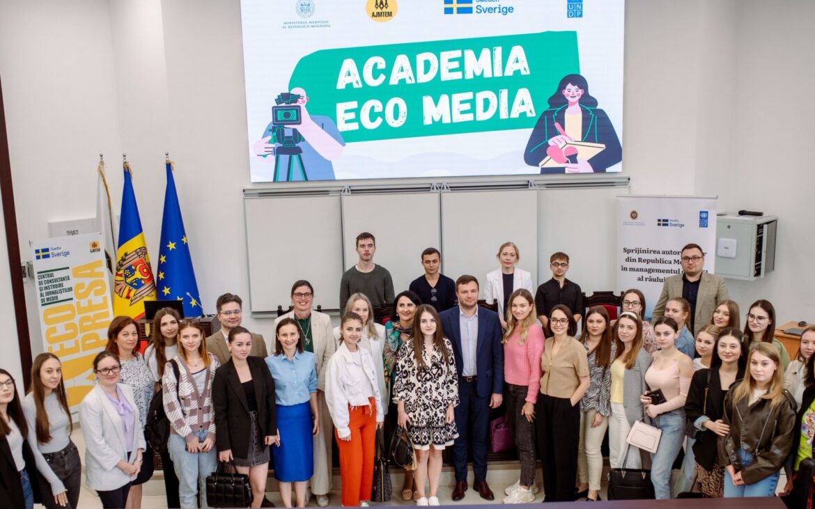 Oportunitate pentru studenții interesați de protecția mediului. Au început înregistrările pentru Eco Media Academy