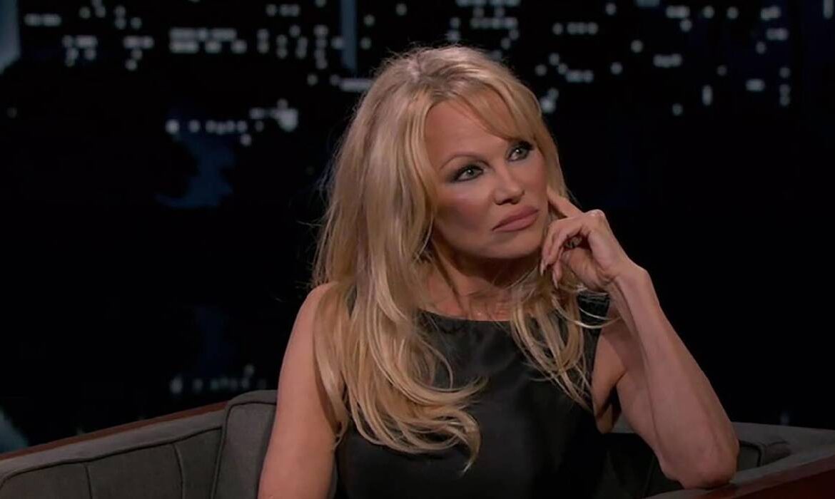 Pamela Anderson, apariție uluitoare la ultimul eveniment: „Ce s-a întâmplat cu ea?”