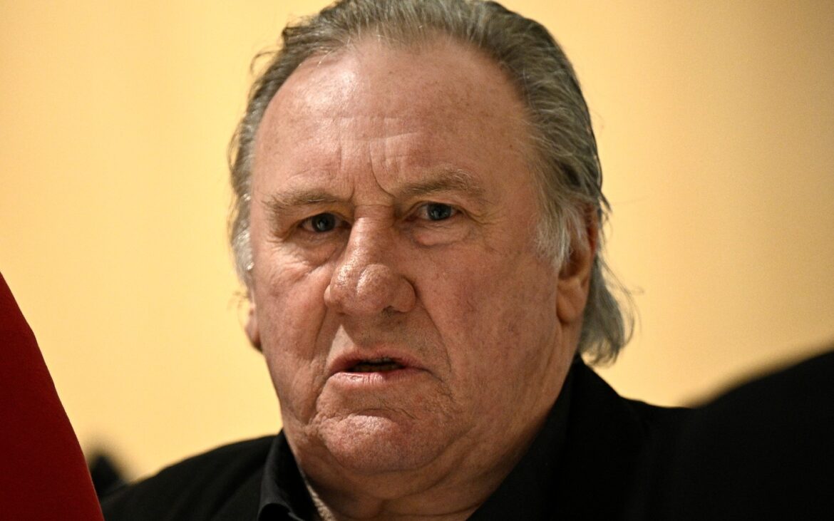 Actorul Gérard Depardieu, în vârstă de 76 de ani, a fost condamnat la 18 luni de închisoare cu suspendare!