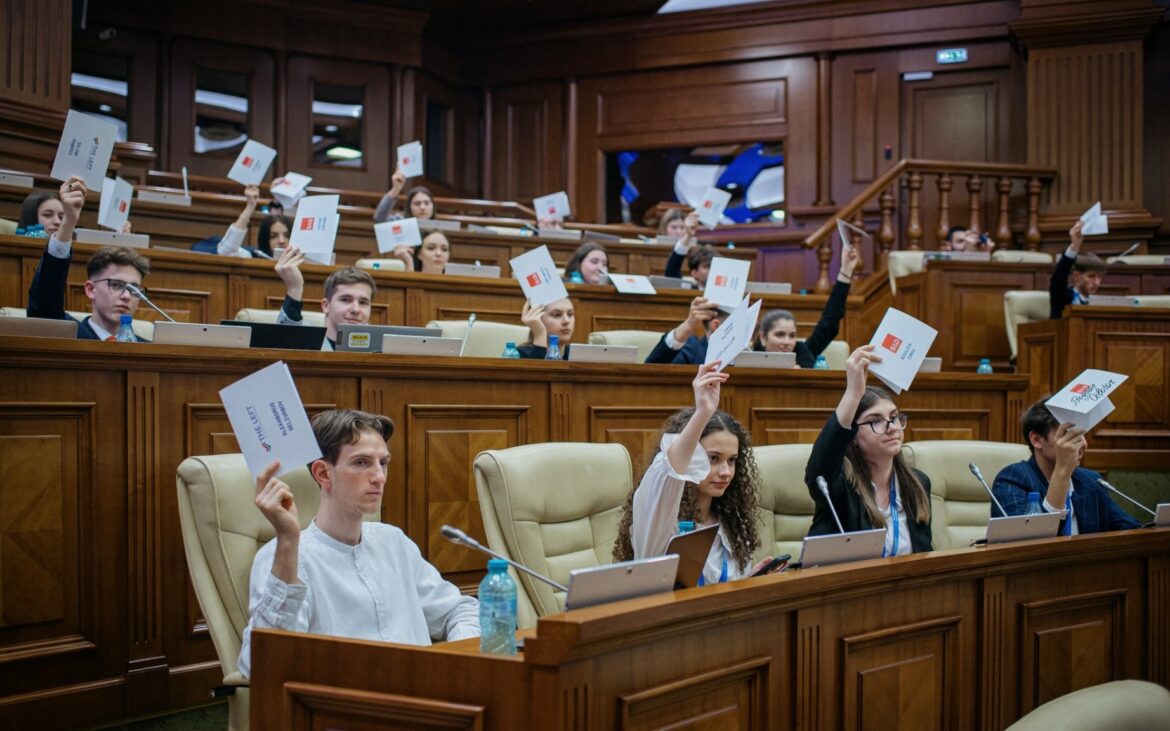 Participă gratuit la o simulare interactivă a procesului decizional din UE. Evenimentul se va desfășura la Lisabona