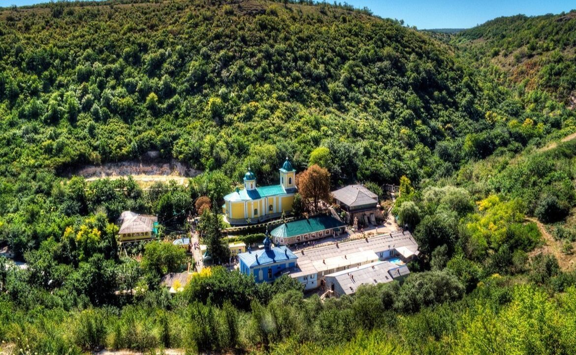 Cinci sate din Moldova care au devenit atracții turistice locale