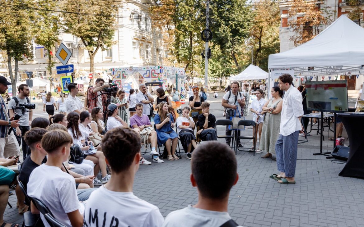 Tinerii din nordul țării sunt invitați la EU Fest. Ce vei găsi în cadrul festivalului civic și cum poți deveni voluntarul acestuia