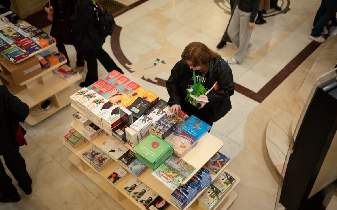 Devino voluntar(ă) la FILIT Iași și ajută la organizarea celui mai mare festival de literatură și traduceri din sud-estul Europei