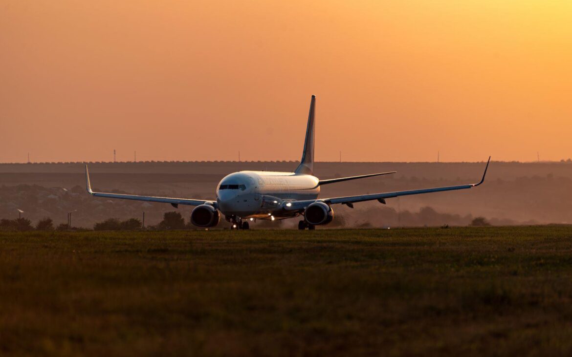 Postează o fotografie cu Moldova de sus și câștiga o valiză. Aeroportul din Chișinău a lansat un concurs