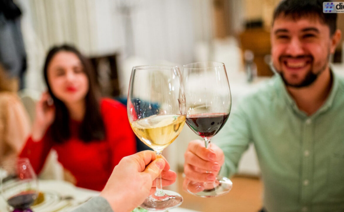 Teatru, degustare de vin sau cinema în aer liber. Cinci evenimente la care să mergi săptămâna viitoare