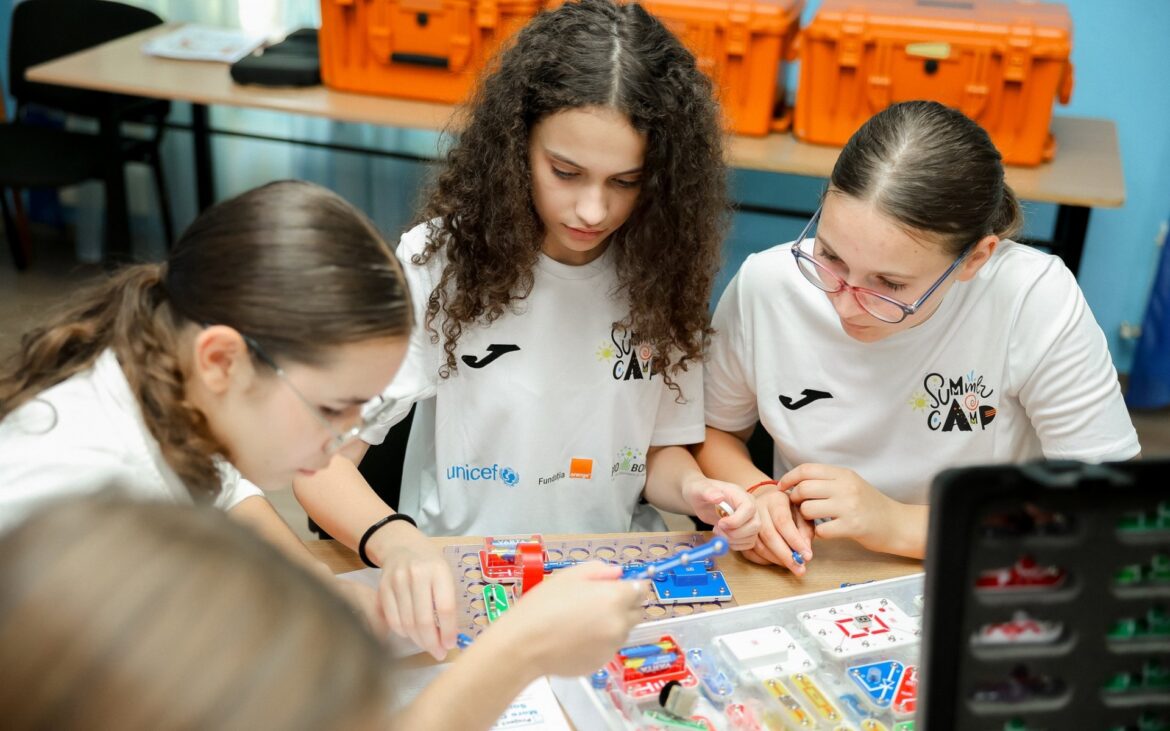 Au început înscrierile la Premiul Municipal pentru Tineret. Câștigătorii vor obține un premiu în valoare de 20.000 de lei