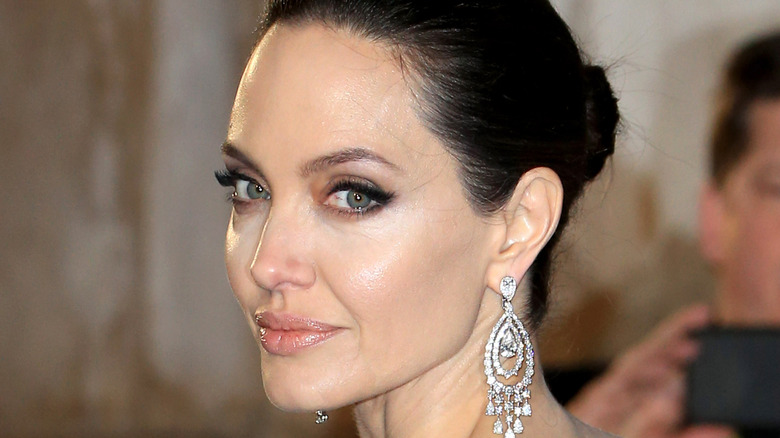 Angelina Jolie, declarații DUREROASE despre separarea de Brad Pitt: „M-am rupt de casa mea și de amintiri”