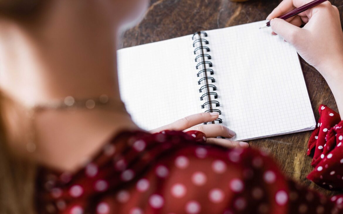 Cum începi un jurnal personal și care sunt beneficiile acestuia