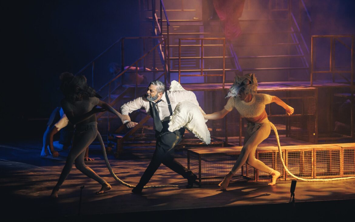 Fă-ți planuri de weekend! Descoperă intriga comediei satirice „Revizorul” de la Teatrul Național „Eugène Ionesco”