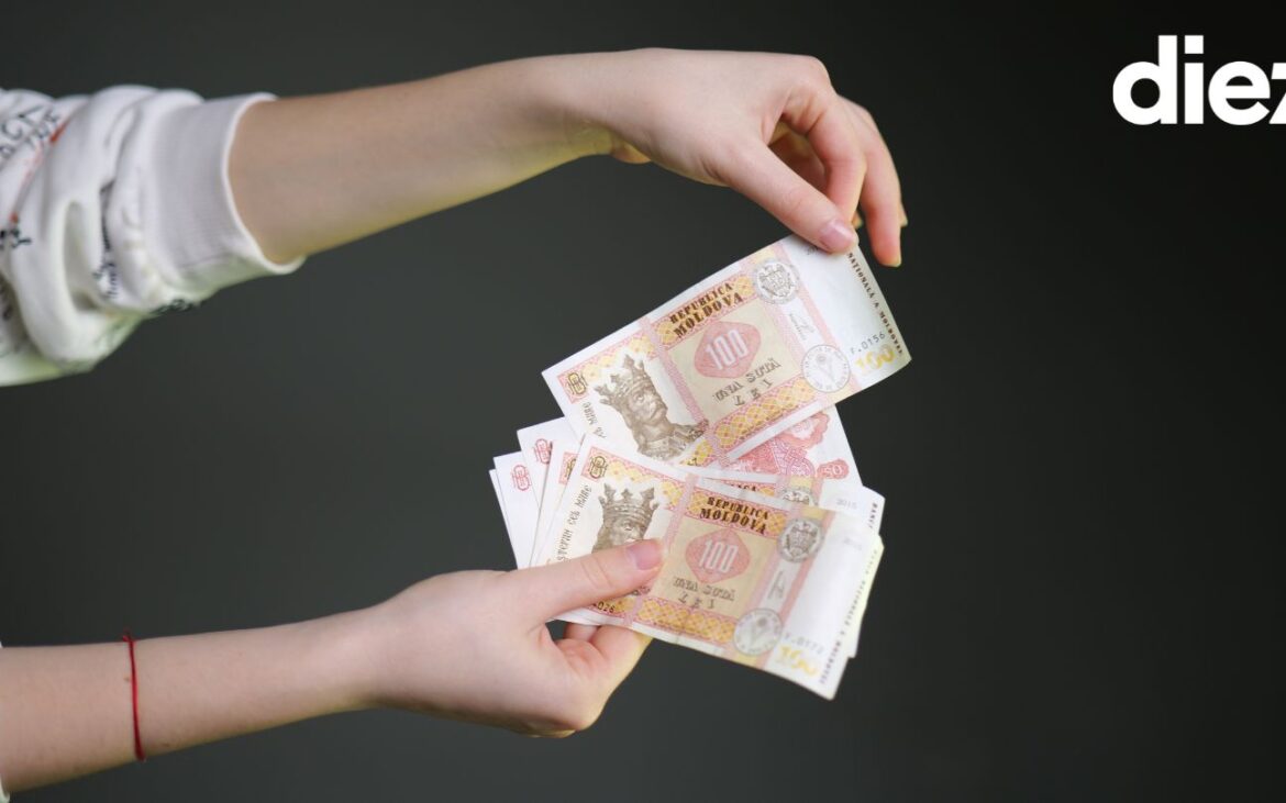 10.000 de persoane interesate de educația financiară pot obține un kit educațional prin care ar putea învăța să-și gestioneze bugetul