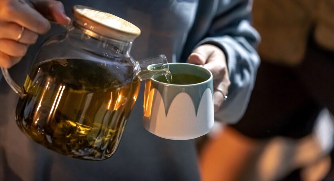 Băutura naturală care îți taie pofta de dulce: ce spun experții