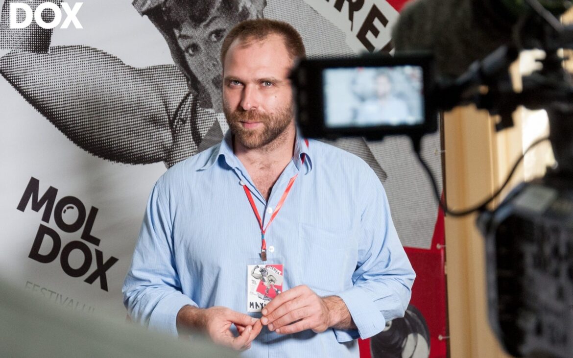 Maxim Cîrlan, fondatorul Moldox Festival: „Un vis mic a ajuns la 10 ani, cu o comunitate de oameni și de filme în jurul lui ”