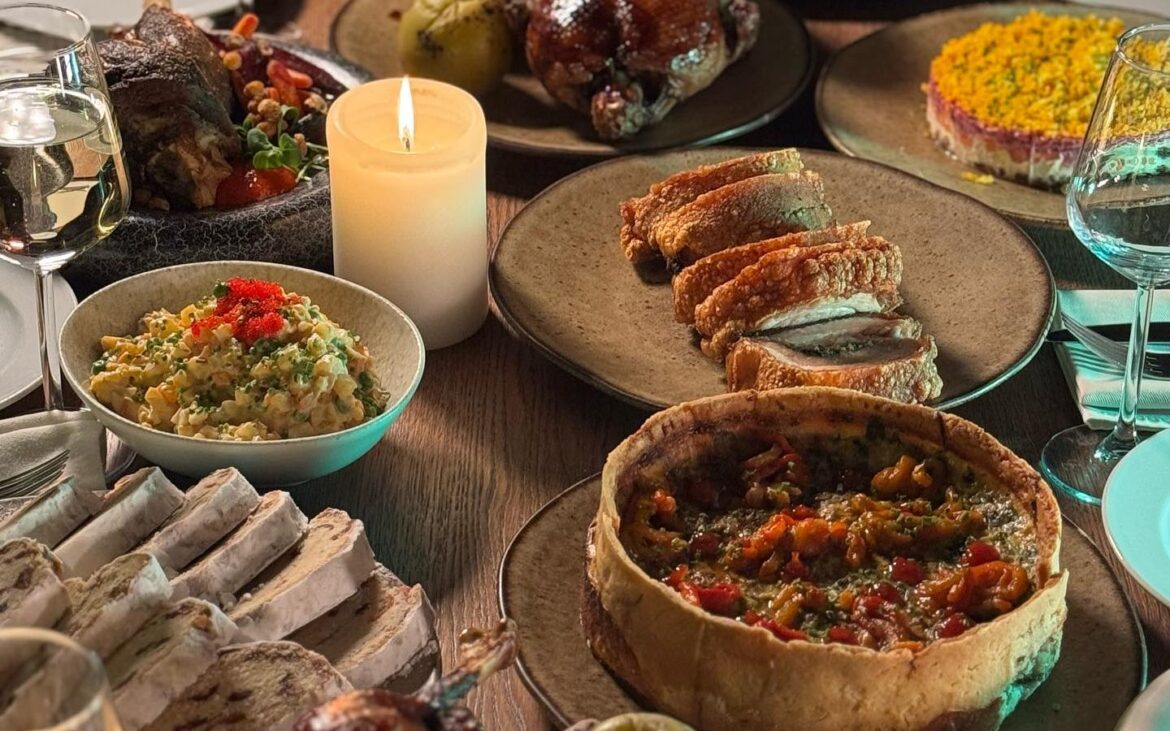 De unde poți să comanzi mâncare pentru masa de sărbătoare și care sunt prețurile