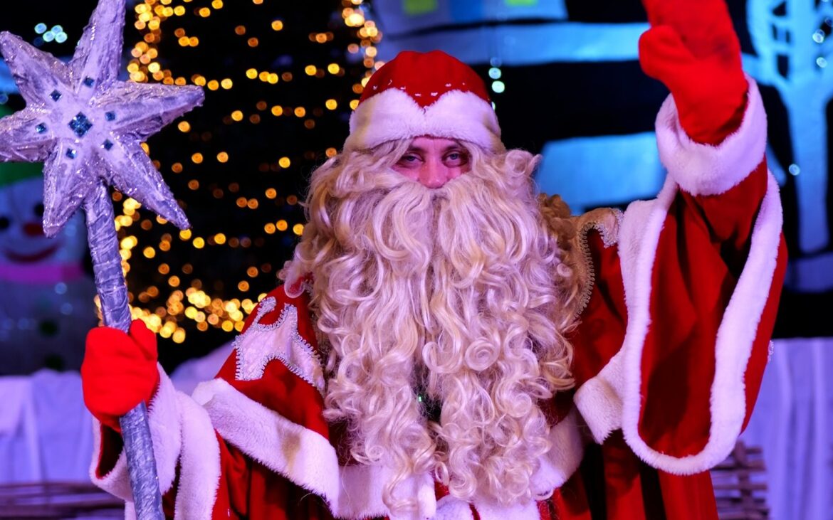 (video) „Credeți, sperați și iubiți!” Cum arată o zi din viața unui actor care joacă rolul lui Moș Crăciun