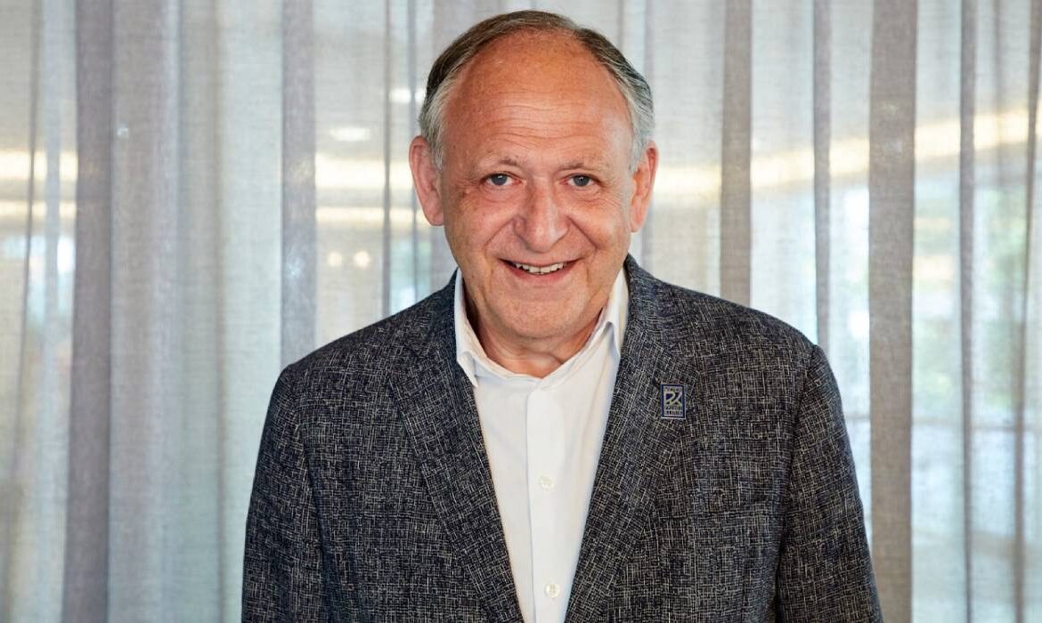 INTERVIU Prof. Dr. Christoph Zielinski, „pe urmele cancerului”: „Ideea că anumite cancere pot fi vindecate prin medicamente a devenit realitate”