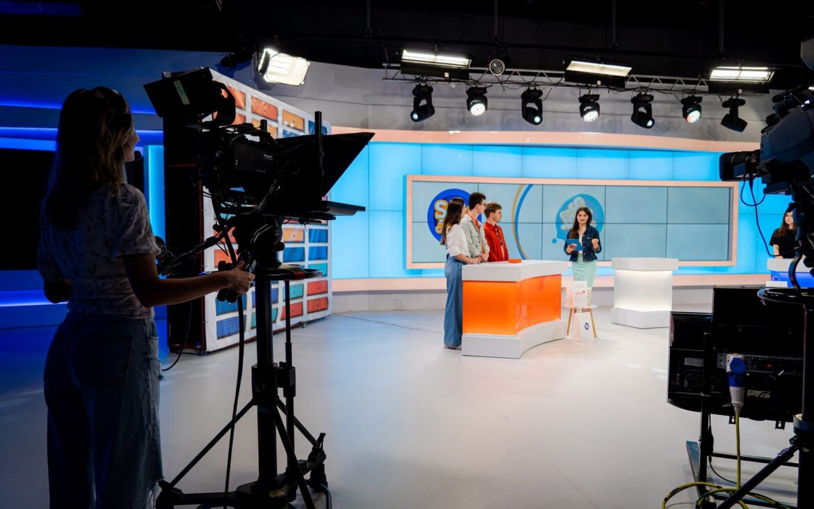 Jocul intelectual televizat „Știu că știi” revine cu sezonul 2. Cum poți deveni participant(ă) sau voluntar(ă)