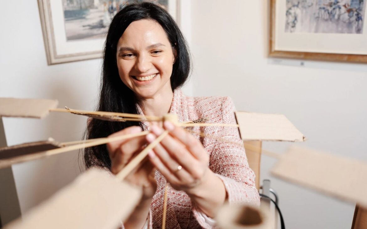 Tinerii interesați de problemele energetice sunt invitați la o școală de vară gratuită în Albania. Care sunt criteriile de selecție