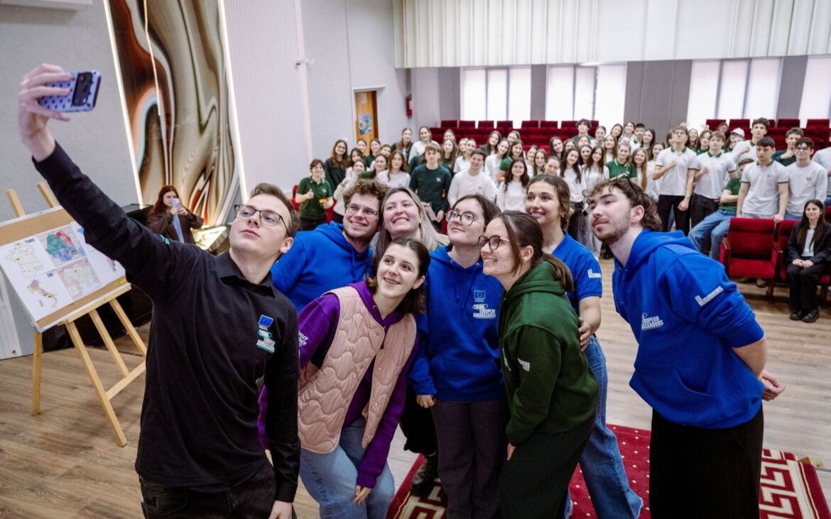 Am vizitat raionul Ungheni împreună cu Tinerii Ambasadori Europeni. Iată cum a fost experiența