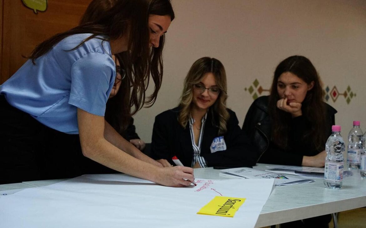 Consiliile elevilor din Chișinău pot obține până la 500.000 de lei pentru proiectele lor în cadrul Programului municipal de granturi