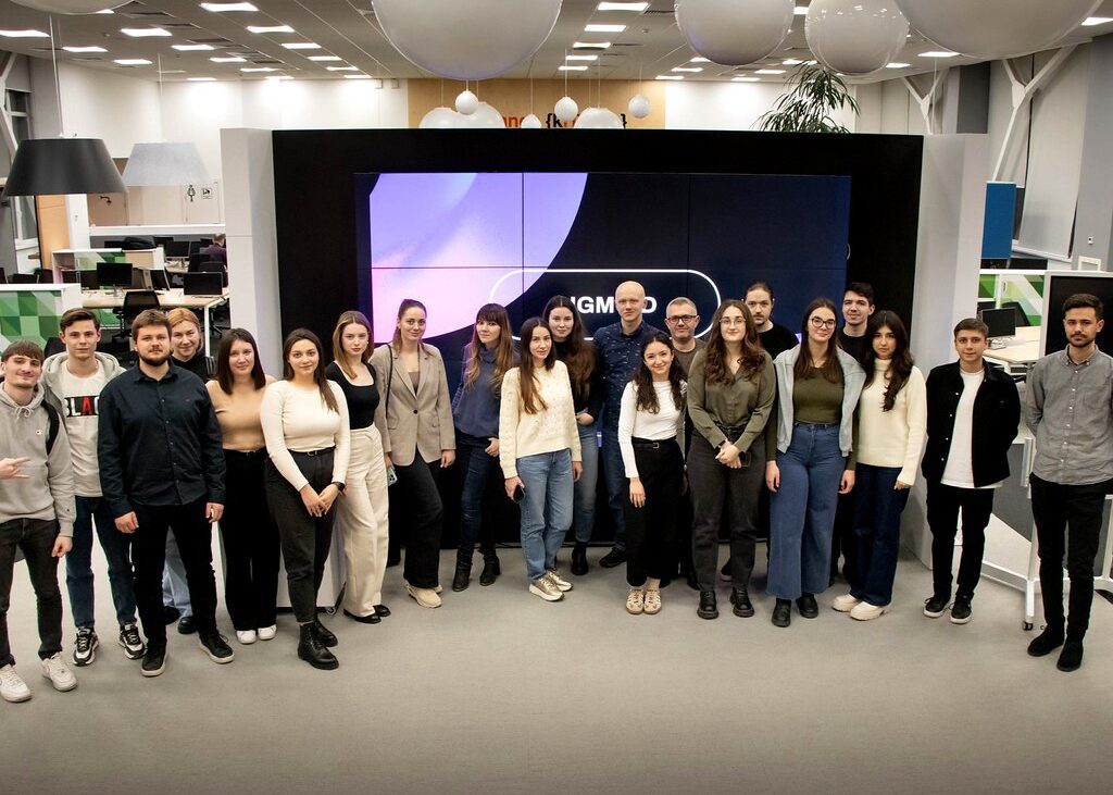 Tinerii din Moldova pot participa la un workshop despre AI. Pentru cine intrarea va fi gratuită