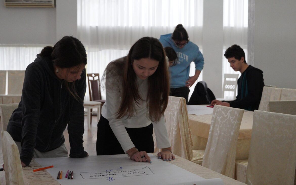 Faci parte din sectorul de tineret? Participă la un panel de discuții despre cercetarea de tineret în Moldova