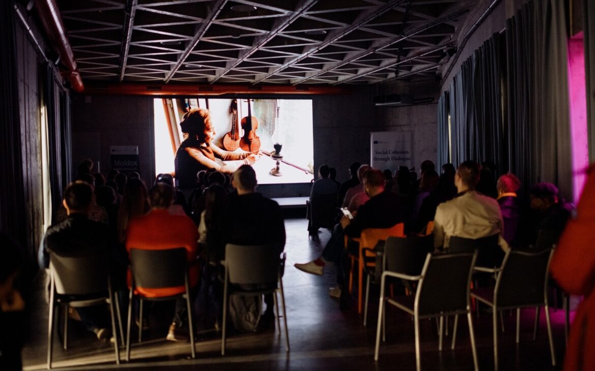 Șase filme documentare au fost realizate la Moldox Intercultural Lab 2026. Ce teme abordează acestea