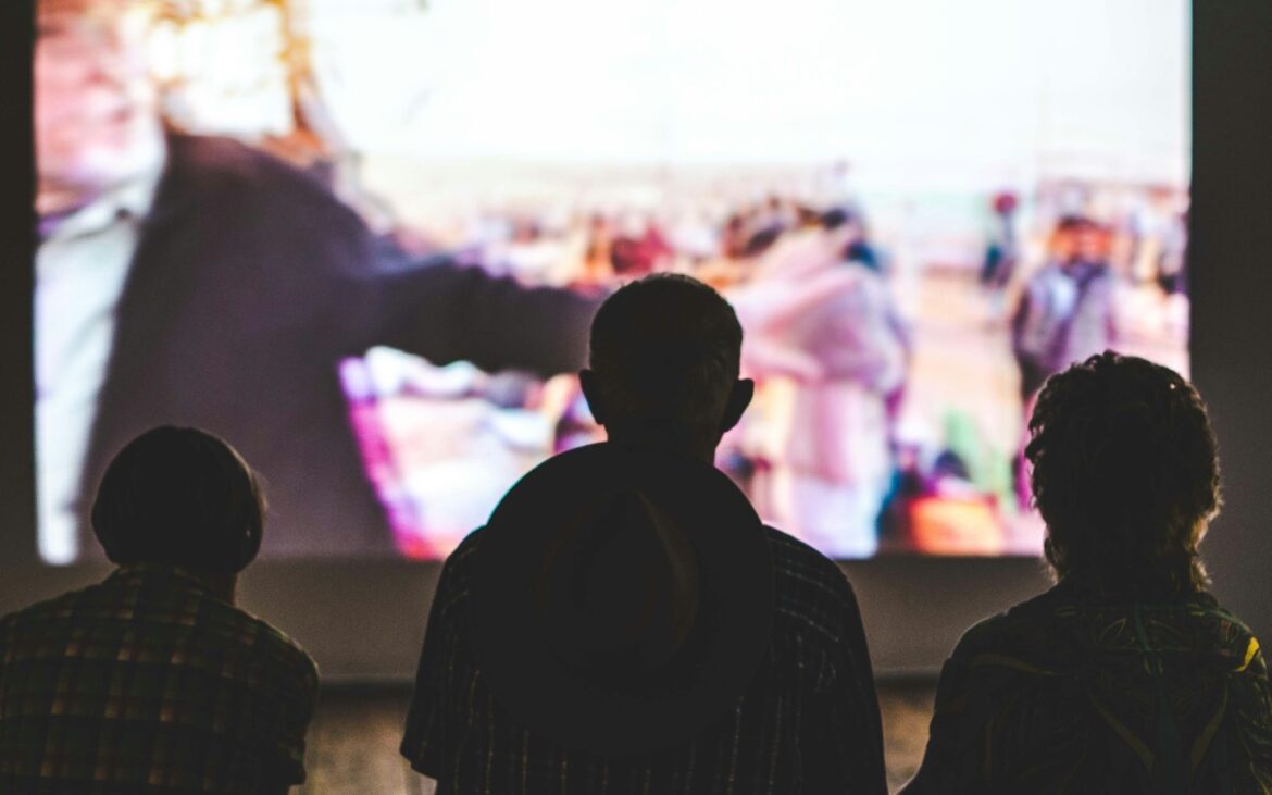 (video) Pregătește popcornul! Trei filme pe care le poți viziona în premieră la cinematografele Cineplex pe 7 mai