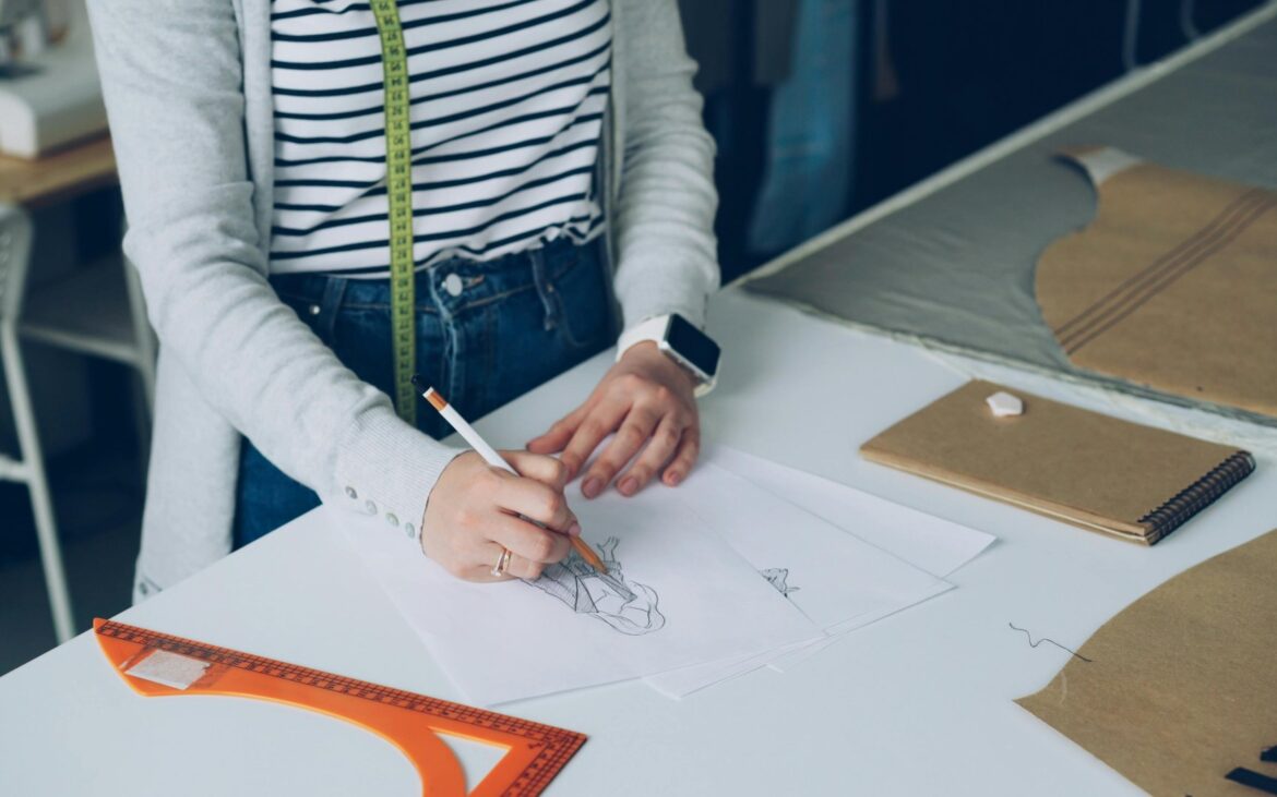 Cum gestionezi o afacere creativă fără să-ți pierzi inspirația? Participă la o întâlnire cu o artistă din SUA și află răspunsul