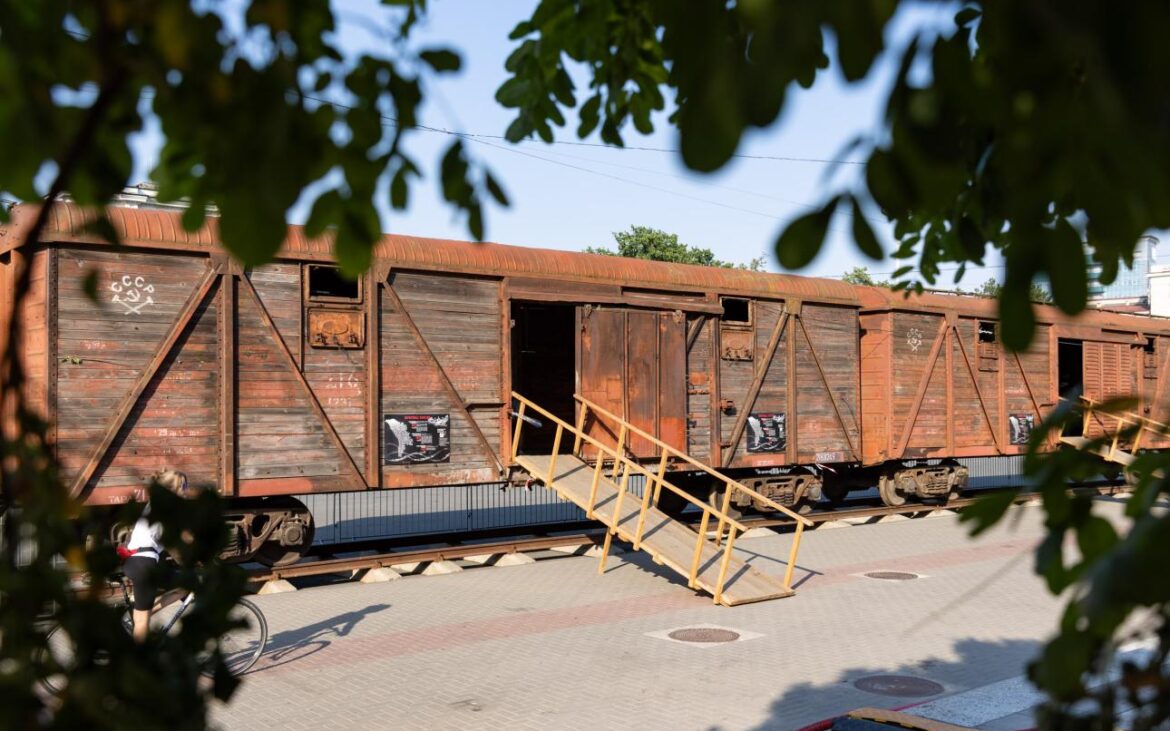 Listele persoanelor deportate din RSS Moldovenească în 1941 sunt disponibile online