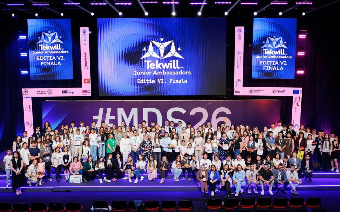 Educația digitală, în prim-plan la Moldova Digital Summit 2026: cele mai bune proiecte ale elevilor au fost premiate la „Tekwill Junior Ambassadors”