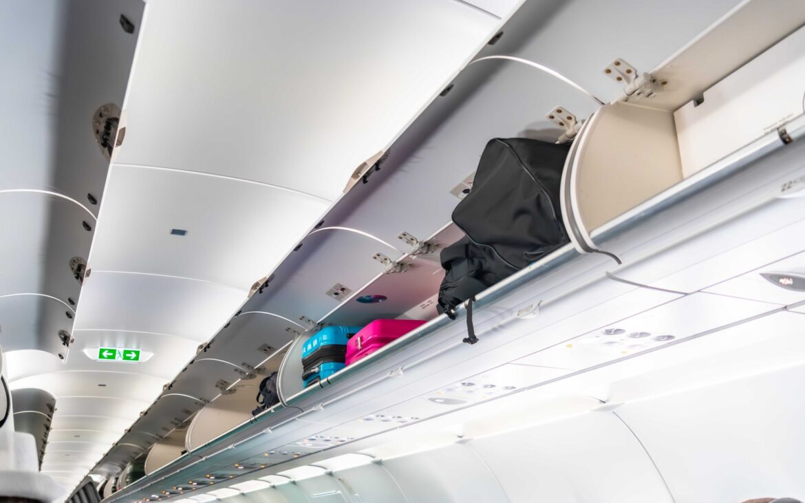 Ai uitat ceva în aeroport sau la bordul aeronavei? Ce ar trebui să faci în astfel de cazuri