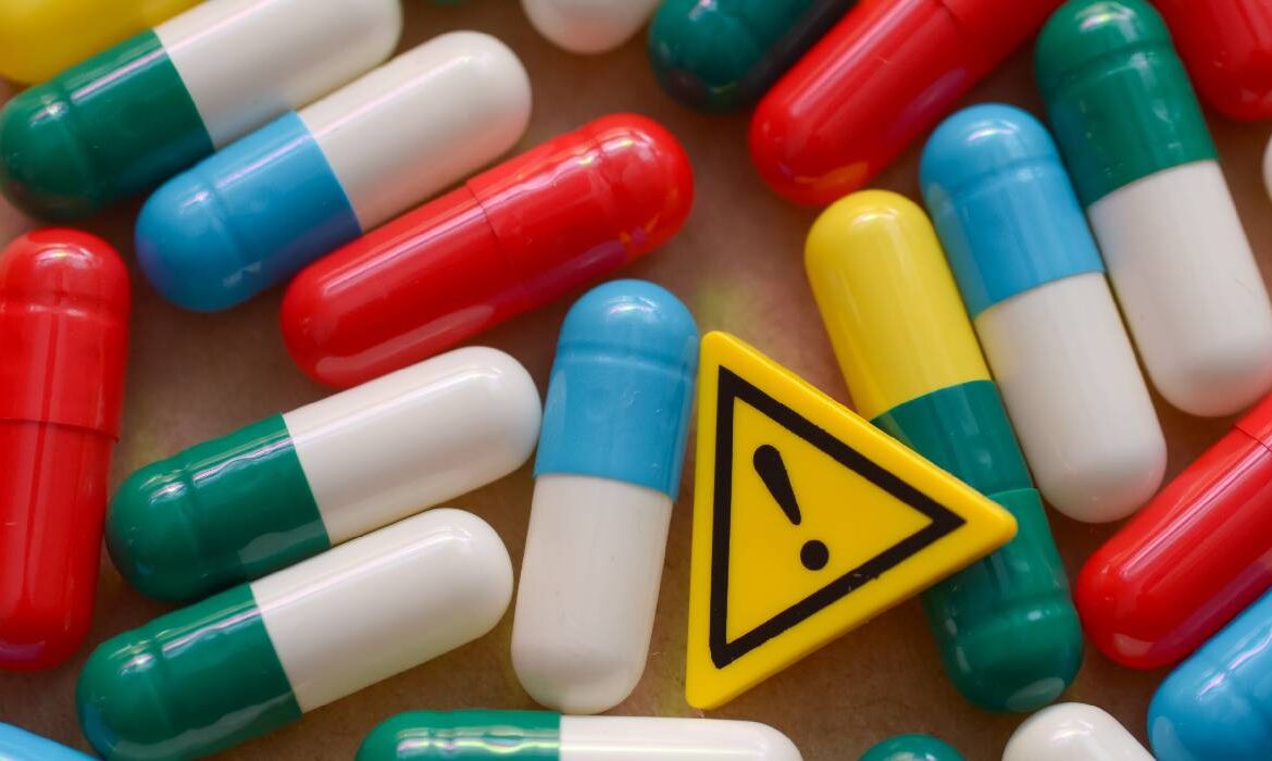 Pilulele contraceptive combinate: cum funcționează și ce beneficii au