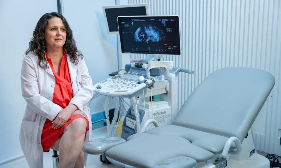 Ai trecut prin oreion sau iei steroizi? Află ce legătură pot avea cu infertilitatea masculină