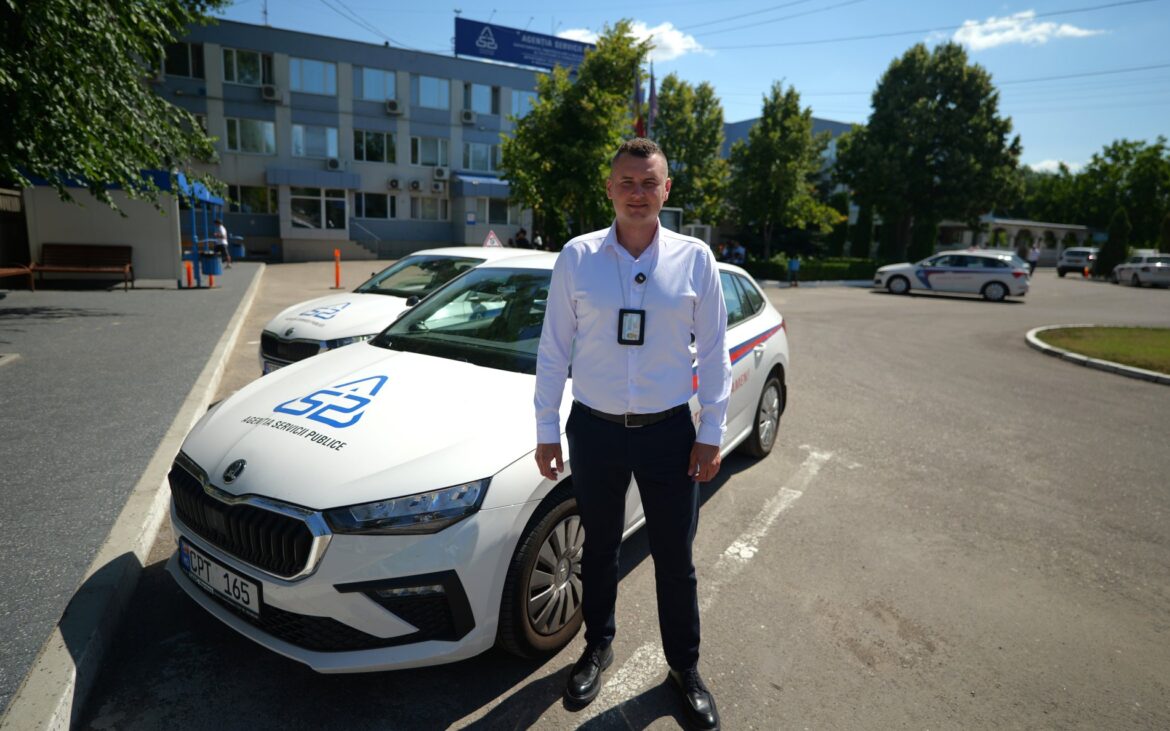 (video) Cum arată o zi de muncă a unui examinator auto în cadrul Agenției Servicii Publice